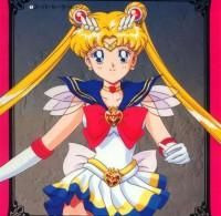 mie imi place de sailor moon deoarece  e cea mai dragutza dintre toate :nod: personajul