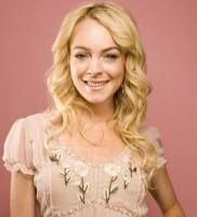 lindsay lohan e sailor moon? 

desi vor aparea unii sceptici, este amuzant sa ne imaginam cum ar fi